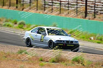 media/May-19-2024-Nasa (Sun) [[e5555f4cac]]/Race Group B/Qualifying-Main Straight and Turn 1 (Outside)/